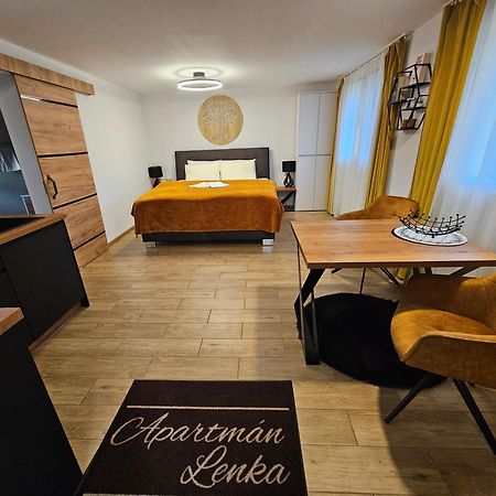 Apartmány Lenka Bešeňová 104 Esterno foto