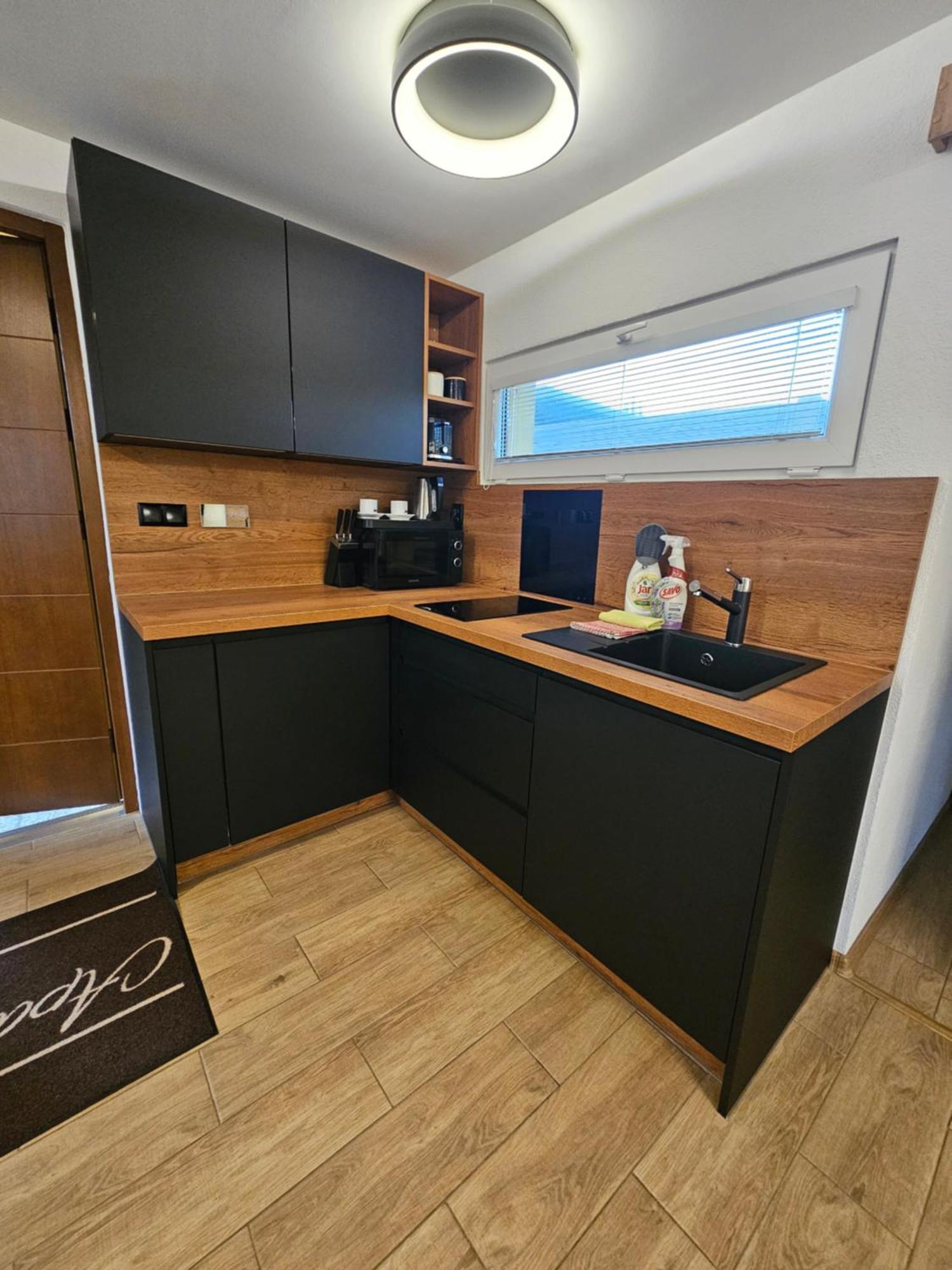 Apartmány Lenka Bešeňová 104 Esterno foto