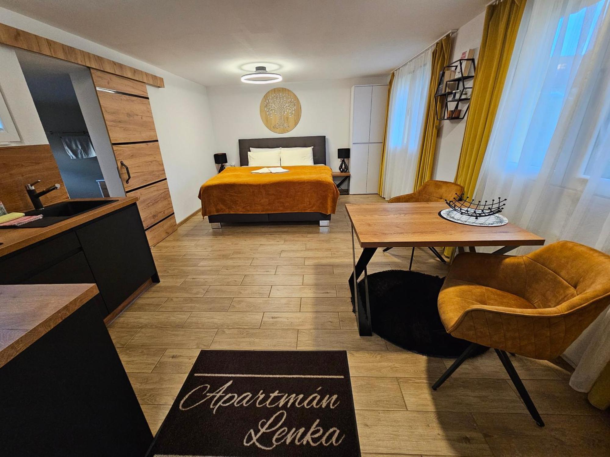 Apartmány Lenka Bešeňová 104 Esterno foto