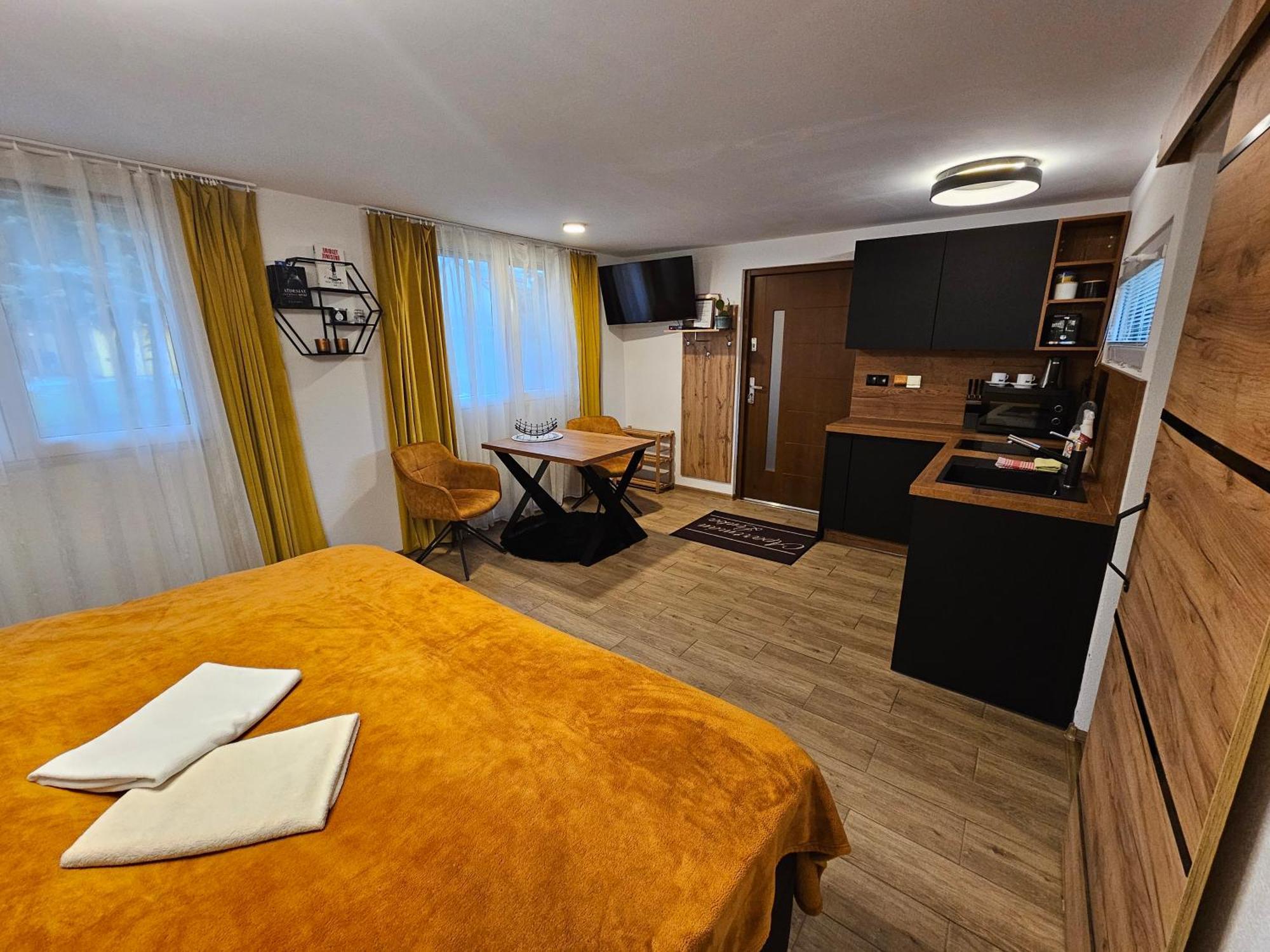 Apartmány Lenka Bešeňová 104 Esterno foto
