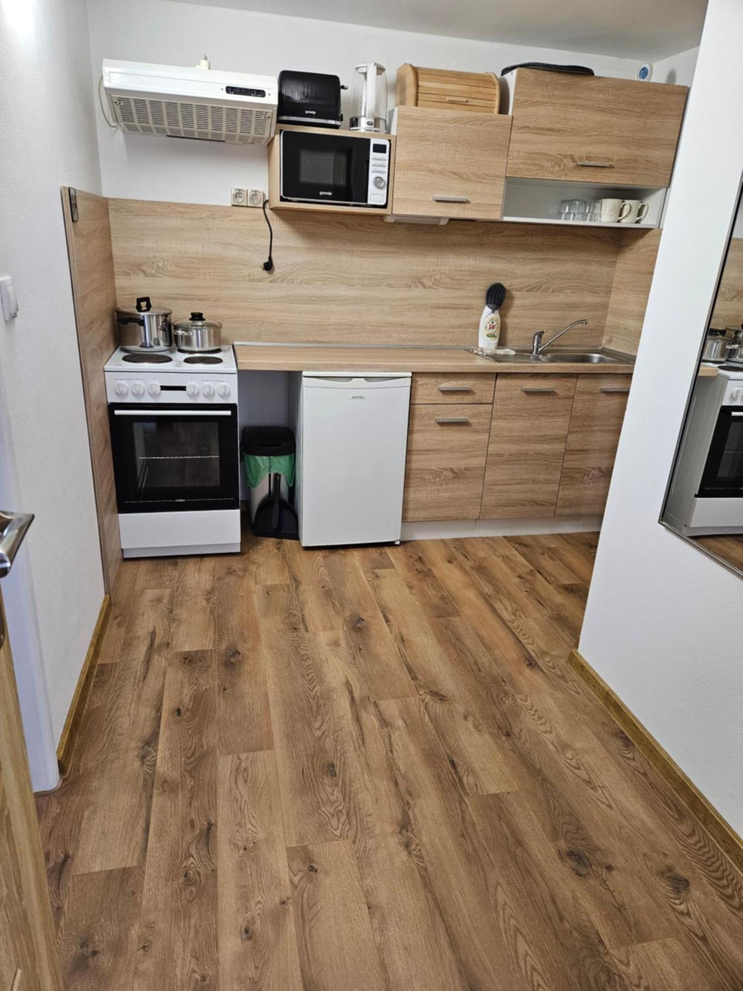 Apartmány Lenka Bešeňová 104 Esterno foto
